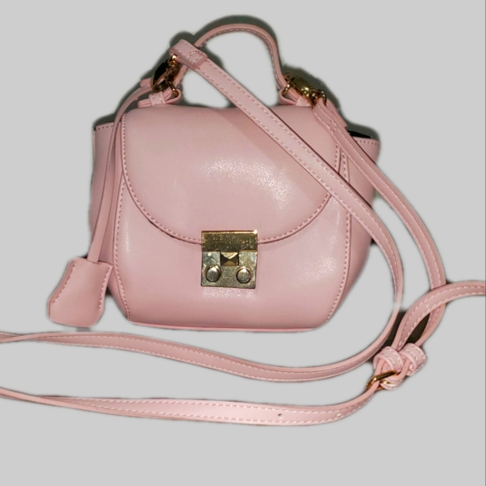 Small crossbody bag